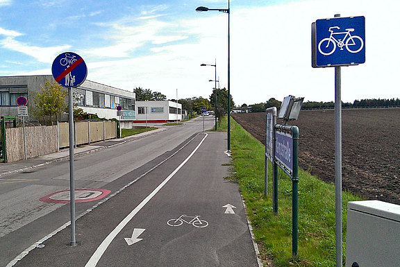 radweg-ohne-benuetzungspflicht.jpg 