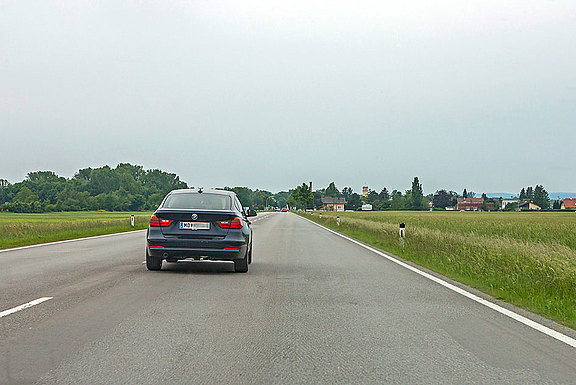 fahrlinie-falsch-2.jpg 