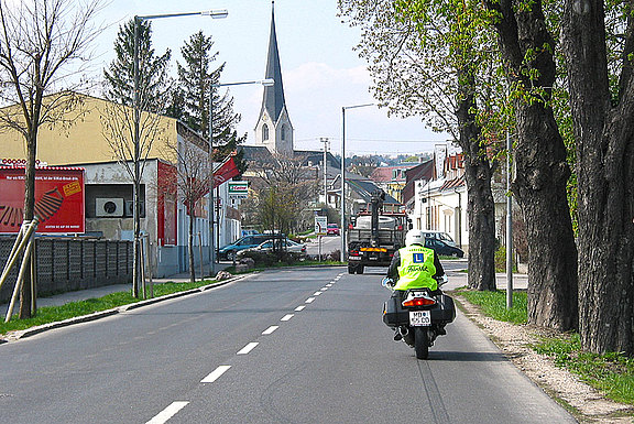 mot-fahrlinie-drittel.jpg 