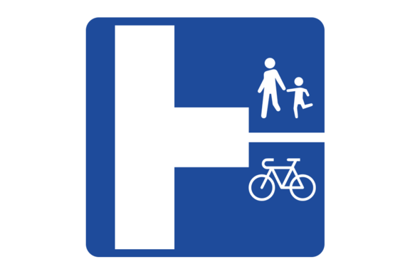 Fußgänger und Fahrrad-Symbol bei einer T-Kreuzung